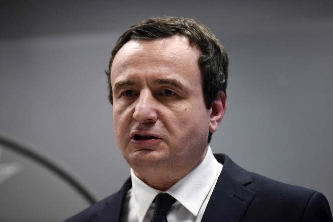 Kurti thotë se krerët e UÇK-së po mbahen padrejtësisht në Hagë: Mbrojtja e tyre do të duhej të ishte një