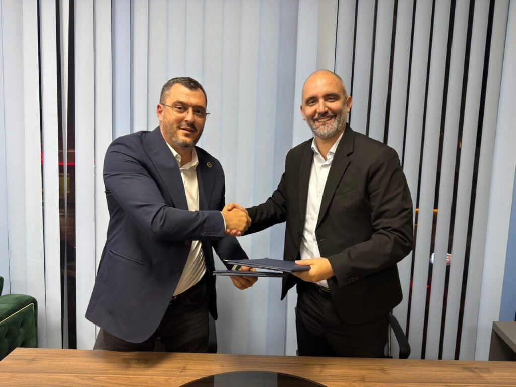 MARRËVESHJE PËR BALOTAZH AAK mbështet VV-në në Prizren, VV mbështet AAK-në në Junik