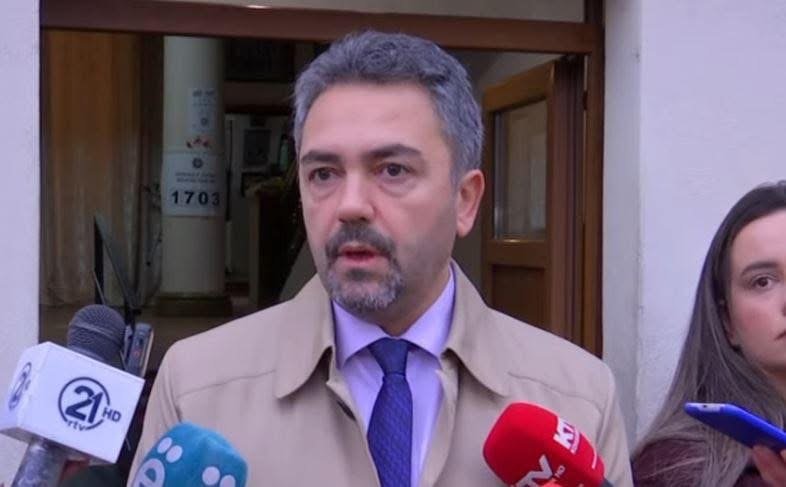 Radoniqi bën apel që të respektohen rregullat dhe ligji i KQZ-së