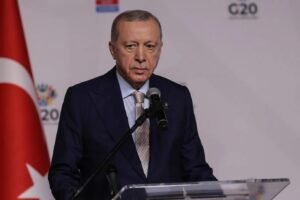 Erdogan bisedë telefonike me Trump: Venezuela nuk duhet të çohet drejt paqëndrueshmërisë